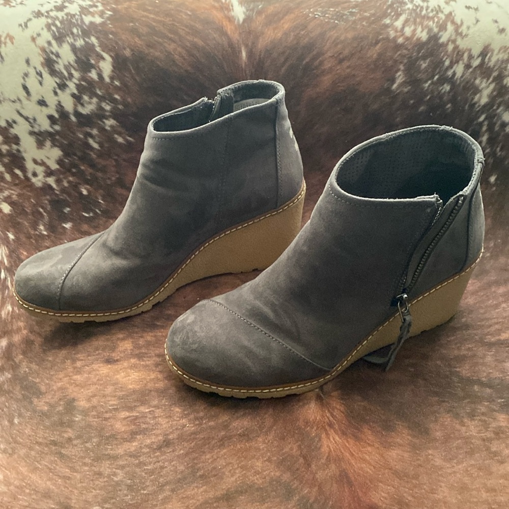 Forged Iron Toms Wedged Booties